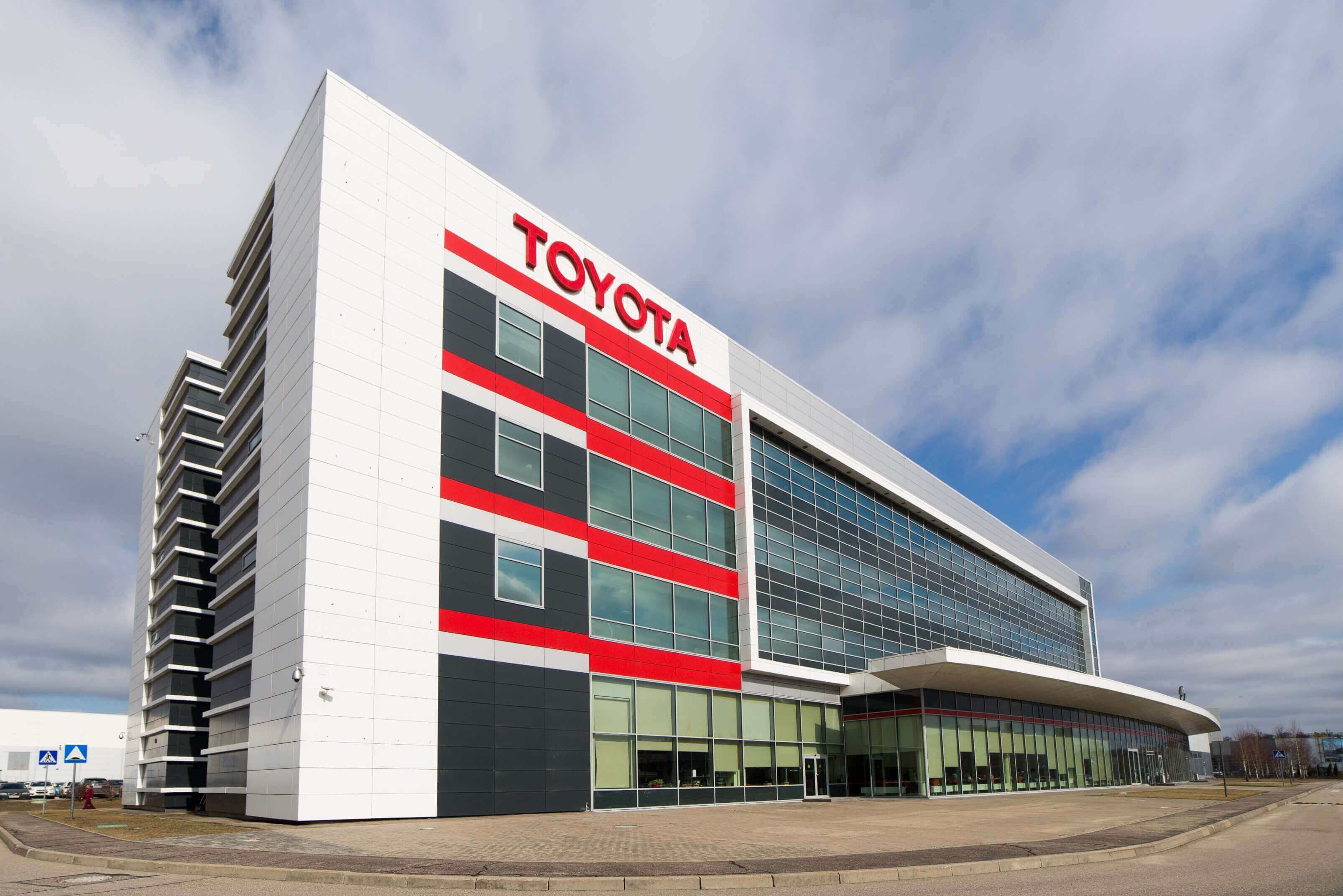 Изображение на странице Последние новости и события в мире Toyota Тойота Центр Орёл